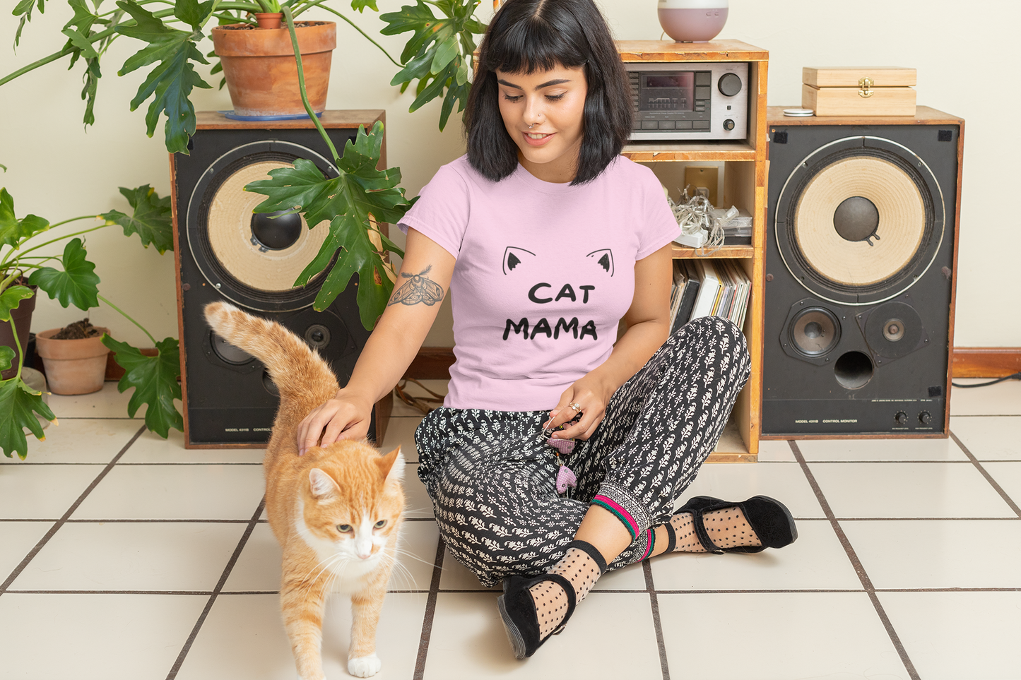 Women's Cat Mama Tee | Best Cat Mom Graphic Shirt
