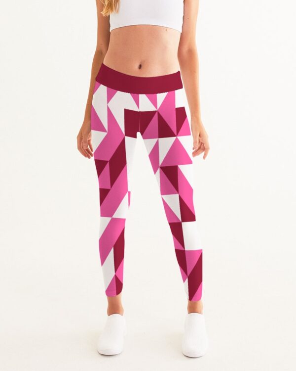 Kadobe Women Trippy Tapestry Yoga Pants