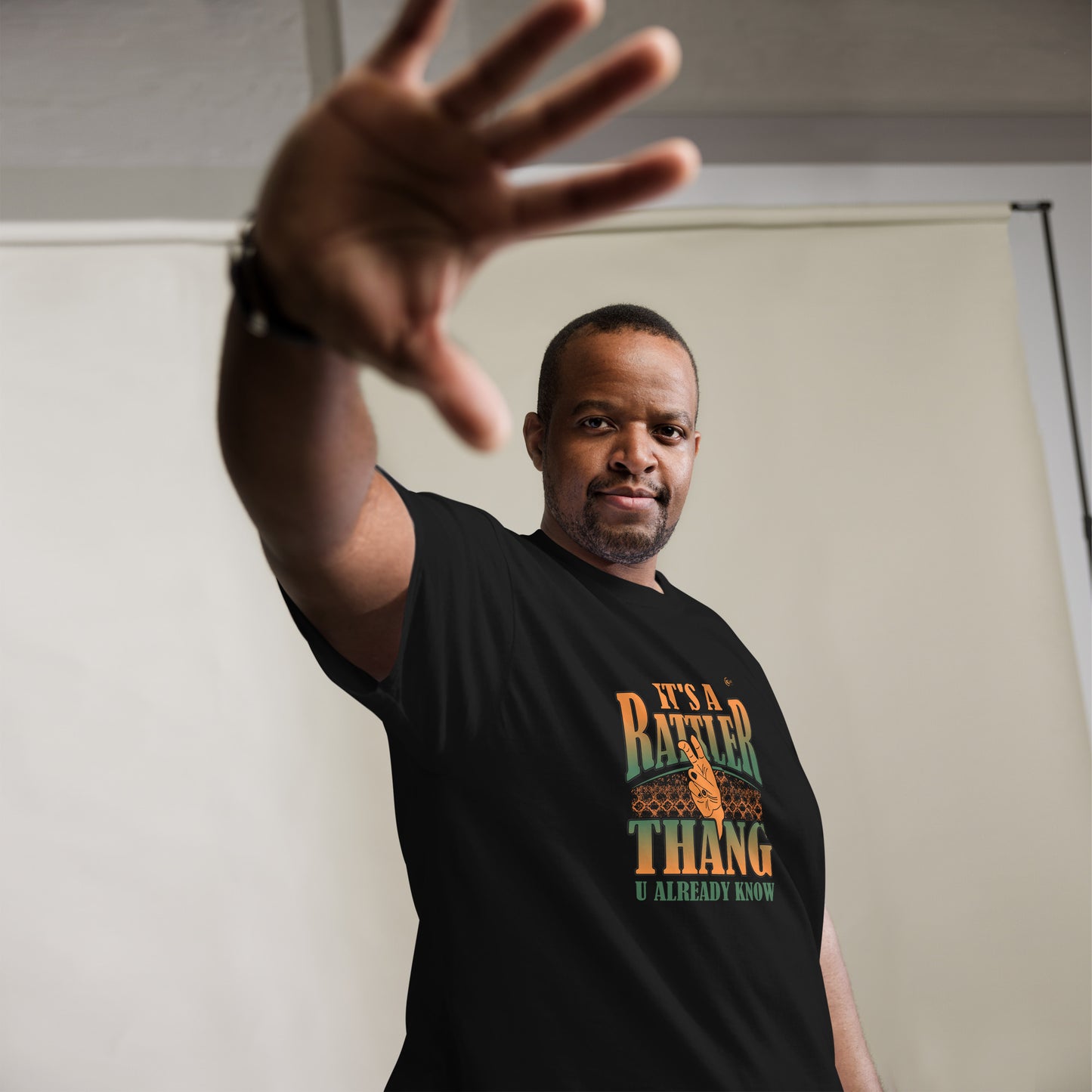 Unisex classic tee IT’S A RATTLER THANG Black